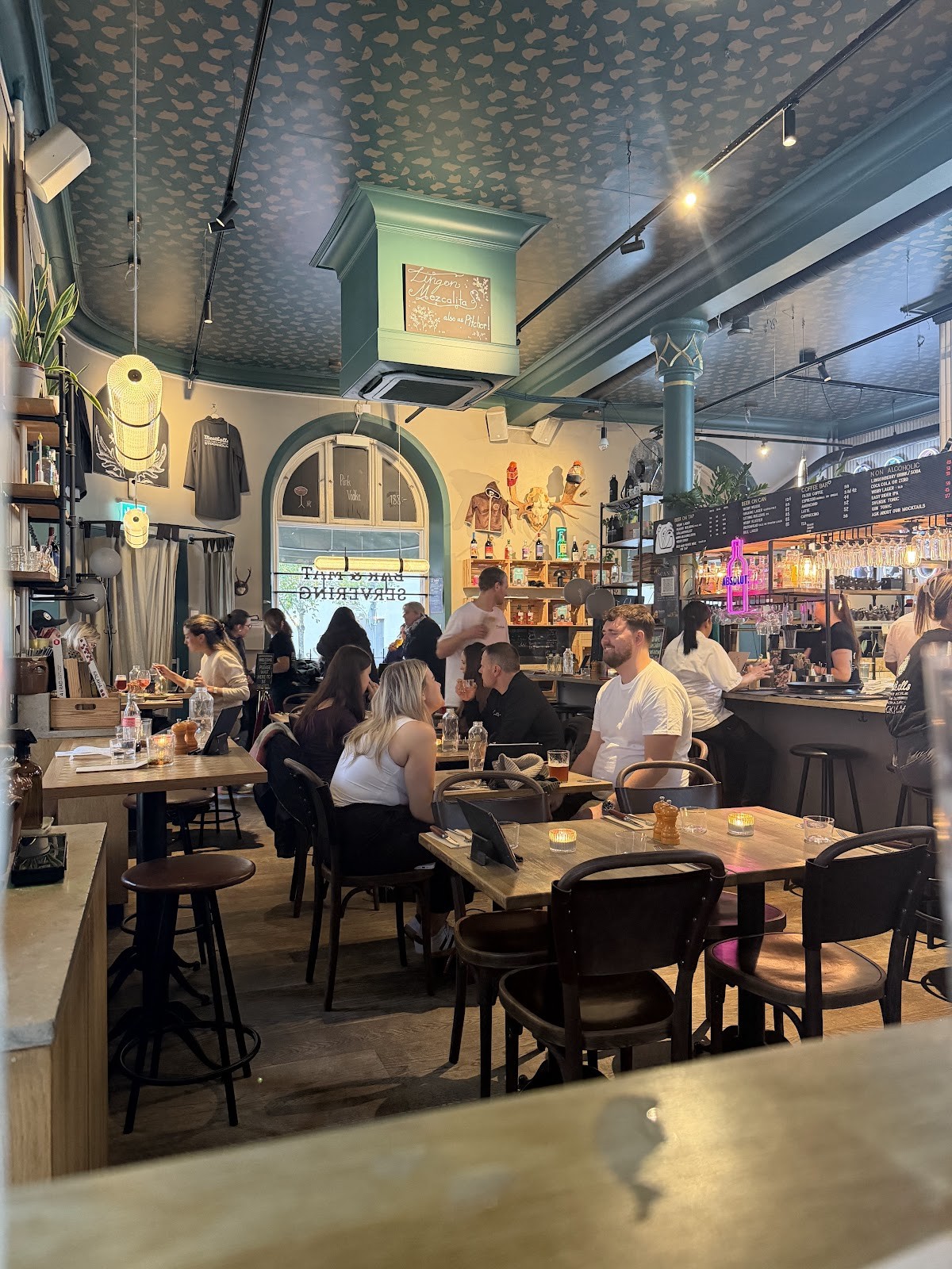 Meatballs for the People: the place
