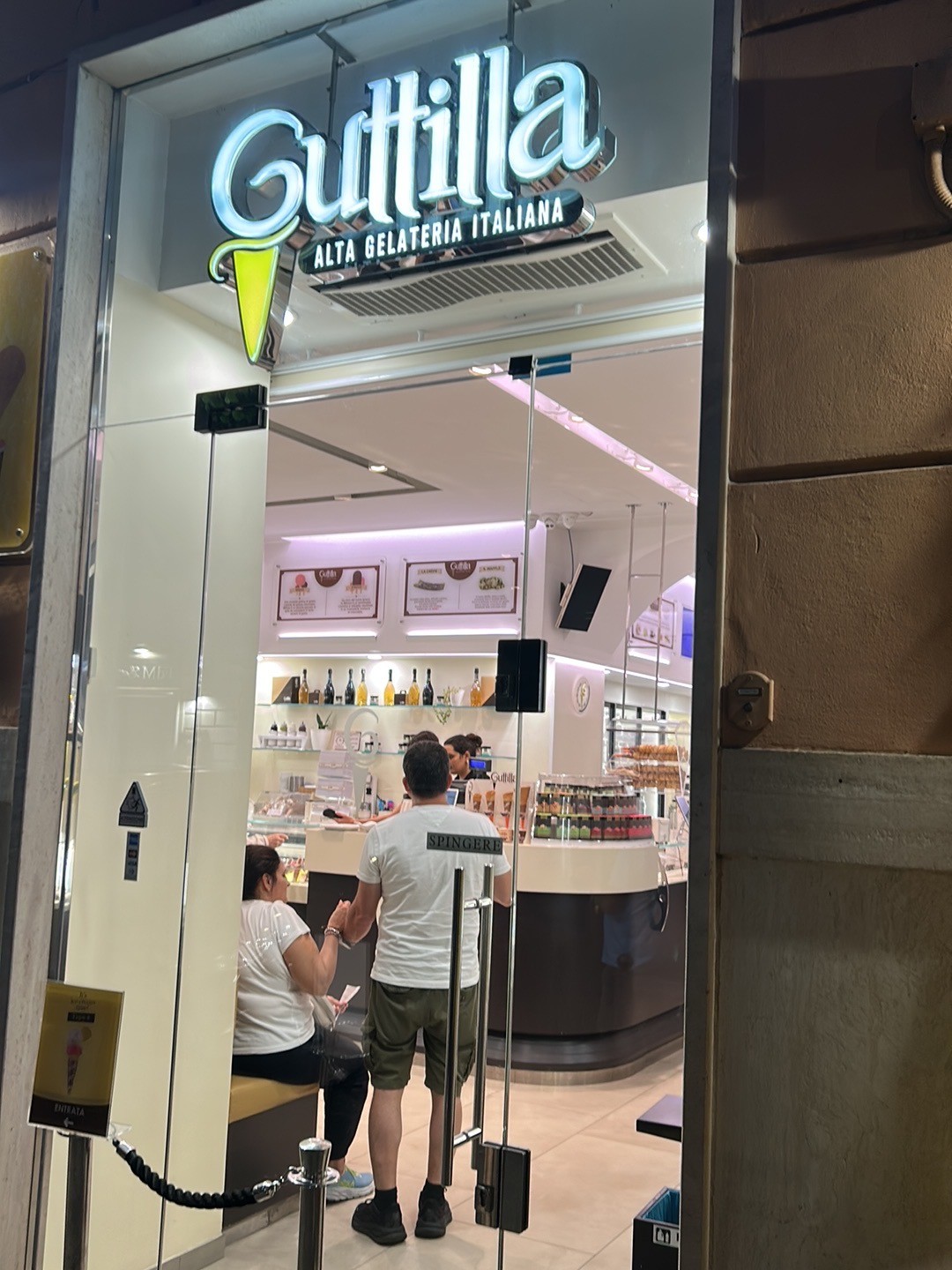 Guttilla - Via Dei Gracchi: the place