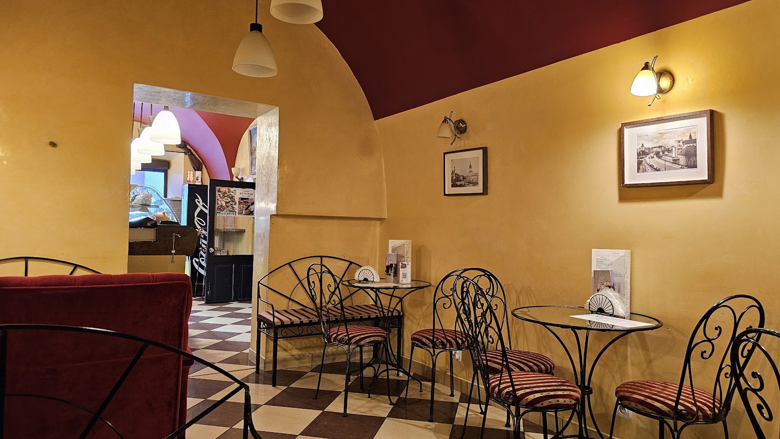 Cukiernia Warszawska - Stare Miasto: the place