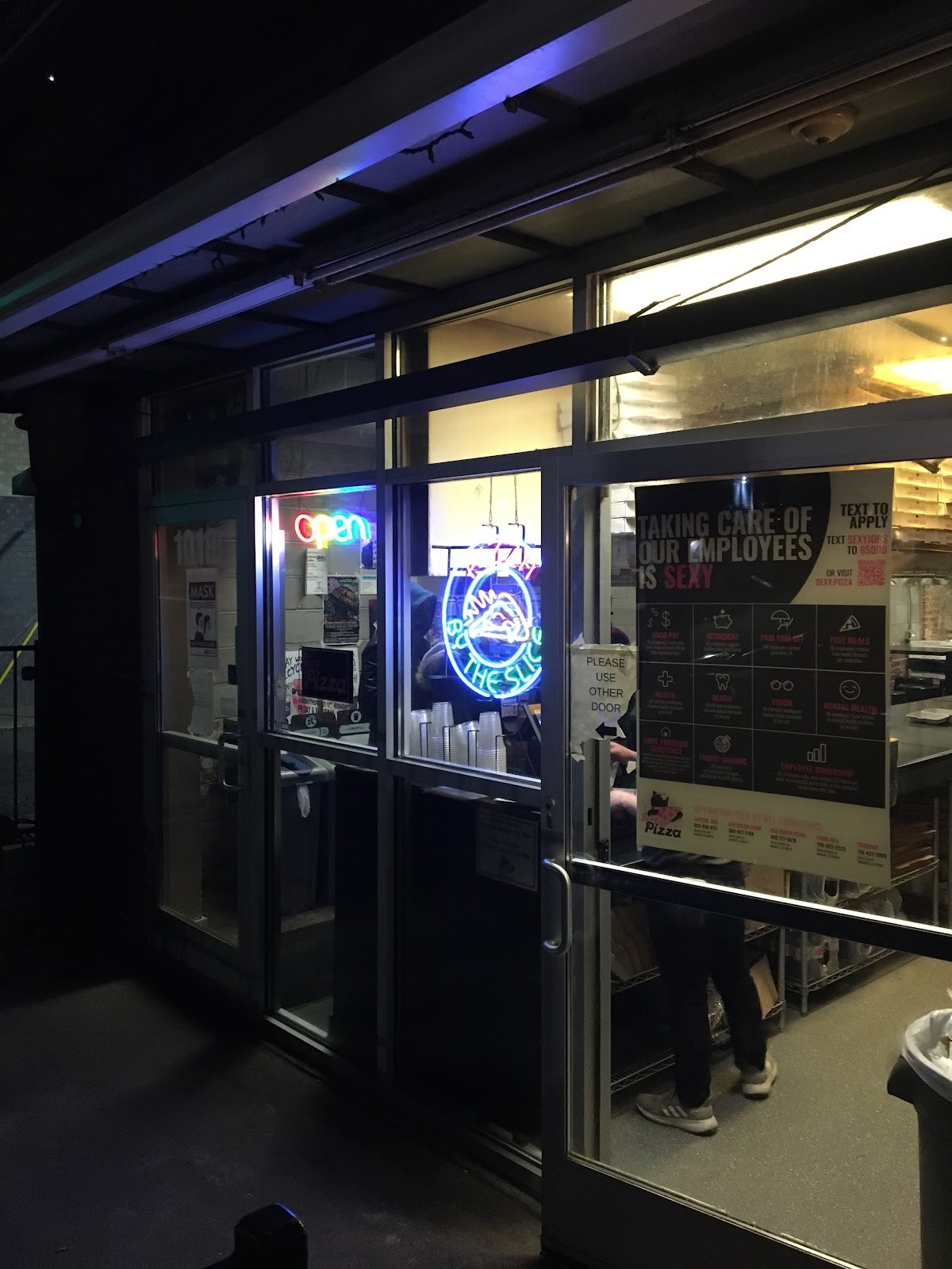 Sexy Pizza: the place