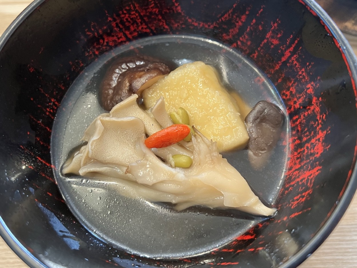 PLANT KITCHEN TOKYO: food & drinks