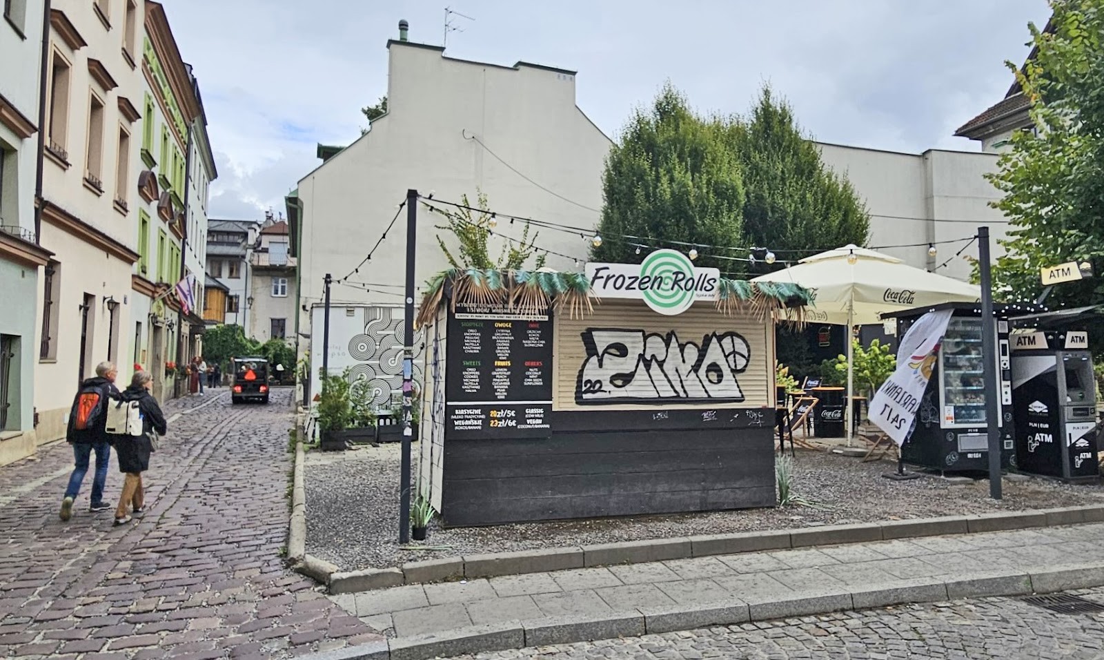 Frozen Rolls - Tajskie Lody: the place