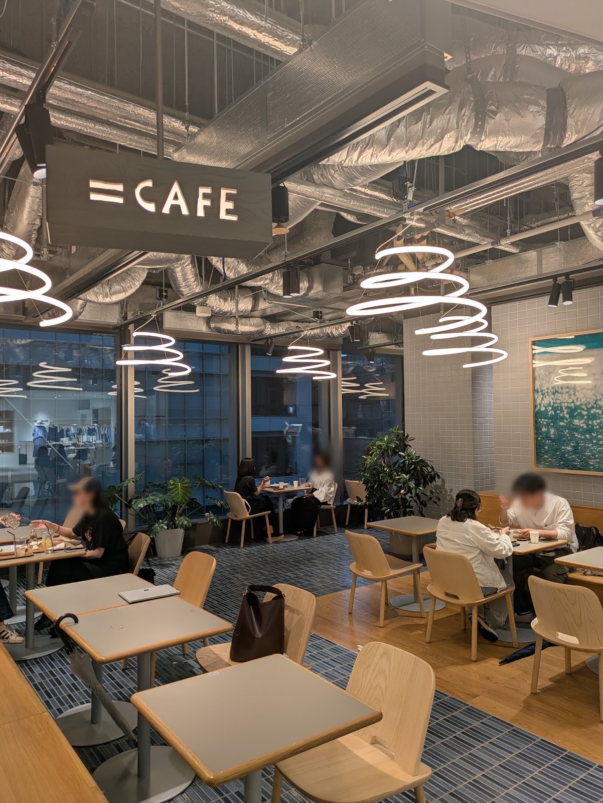 イコールカフェ Equal Cafe: the place