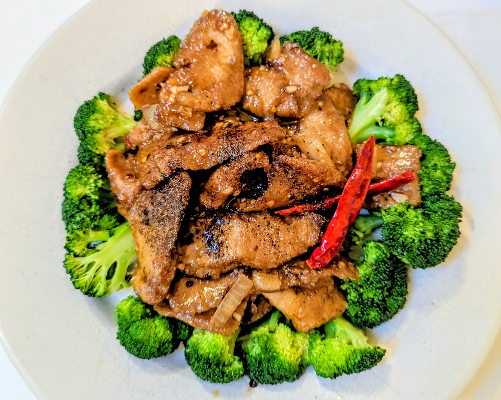 Loving Hut Vegan Restaurant - San Francisco: food & drinks