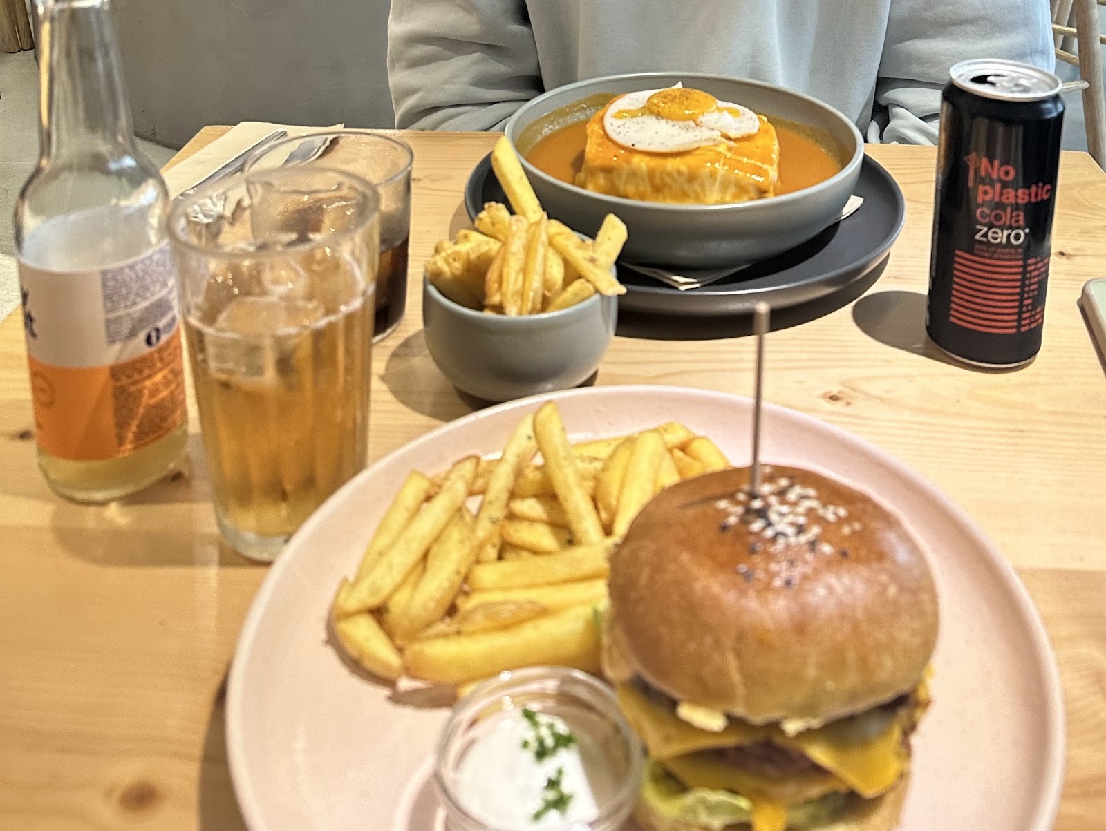 Kind Kitchen: food & drinks