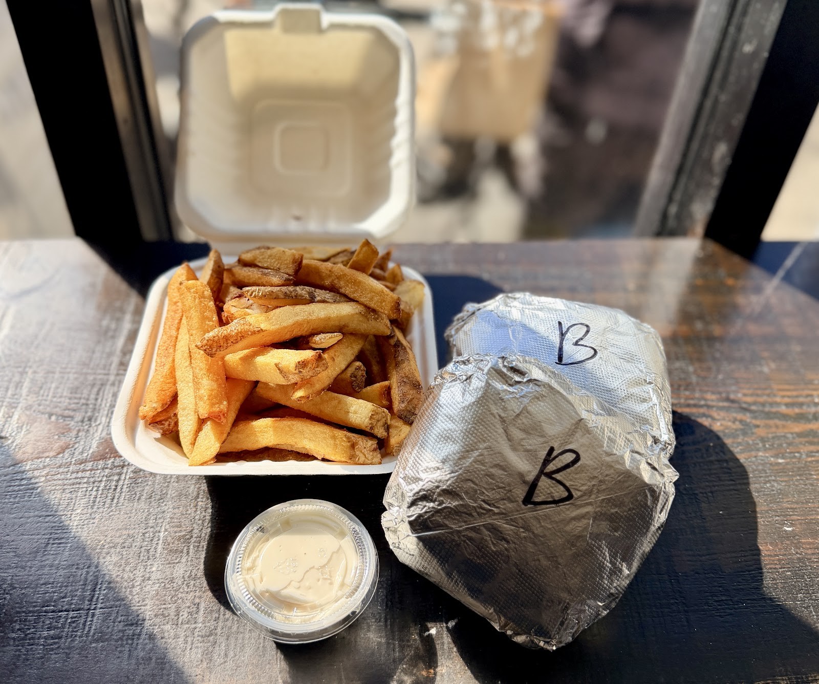 A.T.M. Vegan Deli: food & drinks
