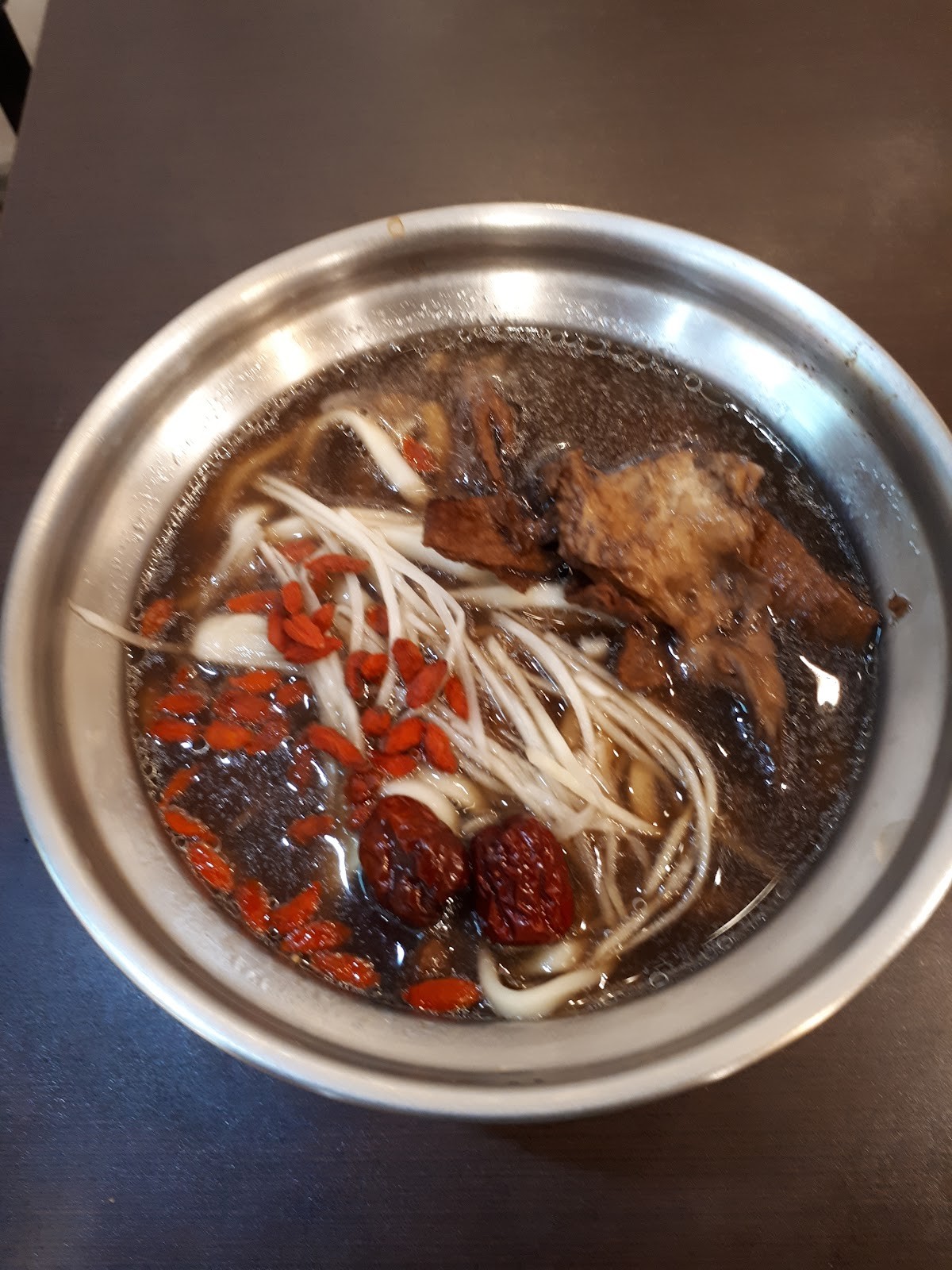 Fú Jù SùShí Guǎn 福聚素食館: food & drinks