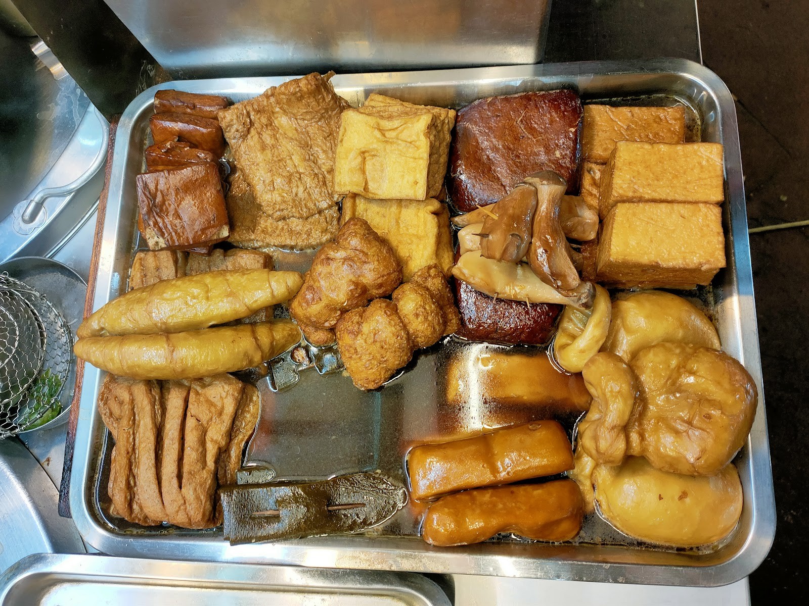 Bao Su Zhai Vegetarian Snack Bar: food & drinks
