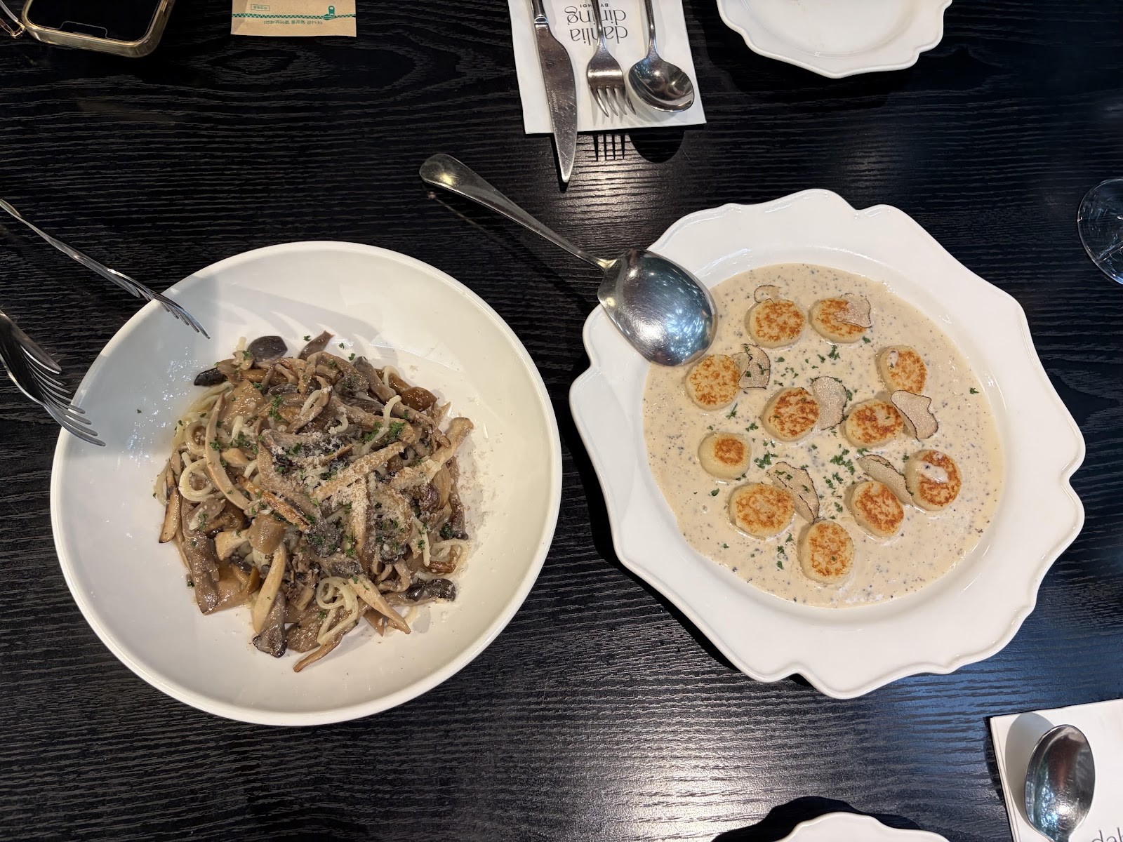 Dahlia dining 달리아 다이닝: food & drinks