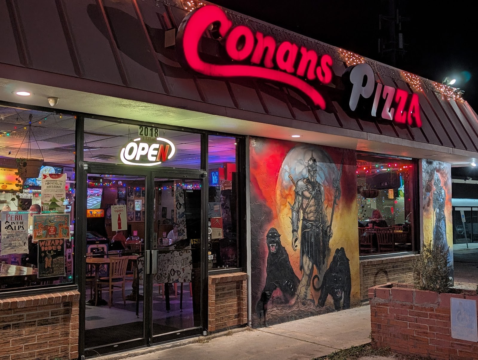 Conans Pizza South: the place