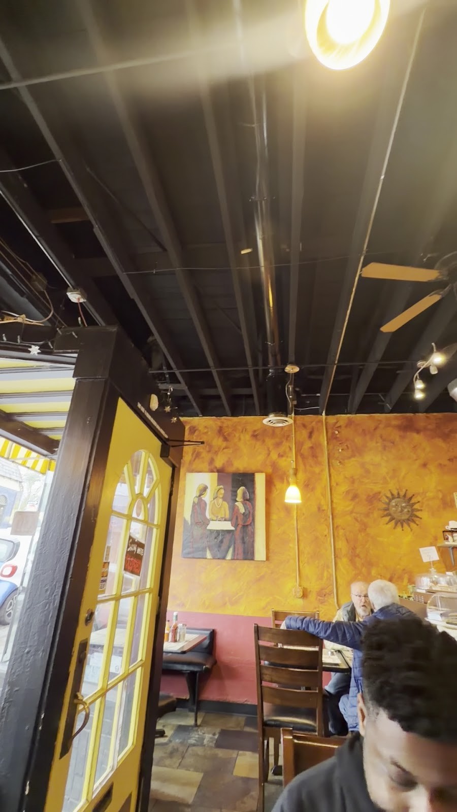 Down to Earth Cafe: the place