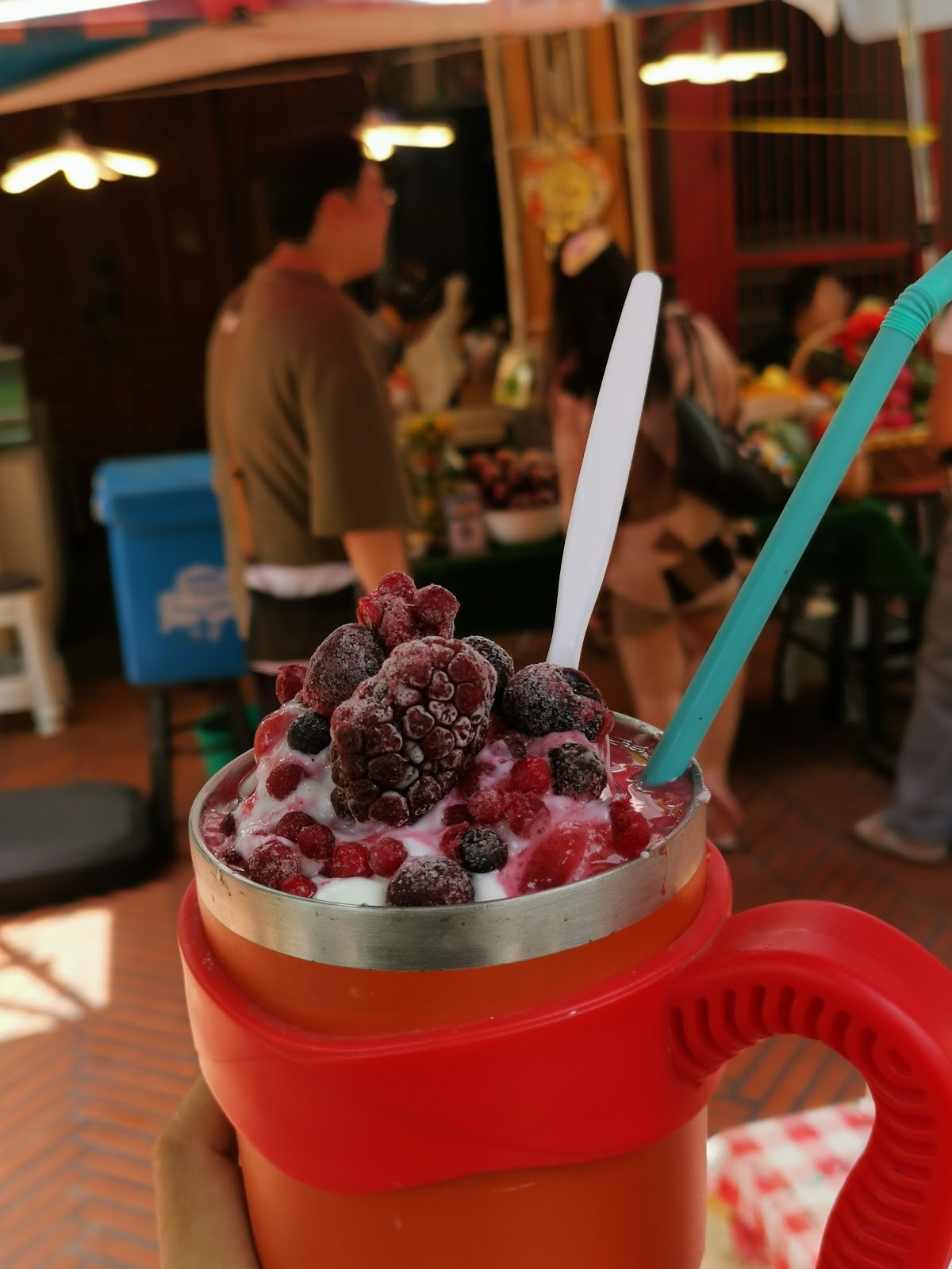 Tikky smoothie: food & drinks