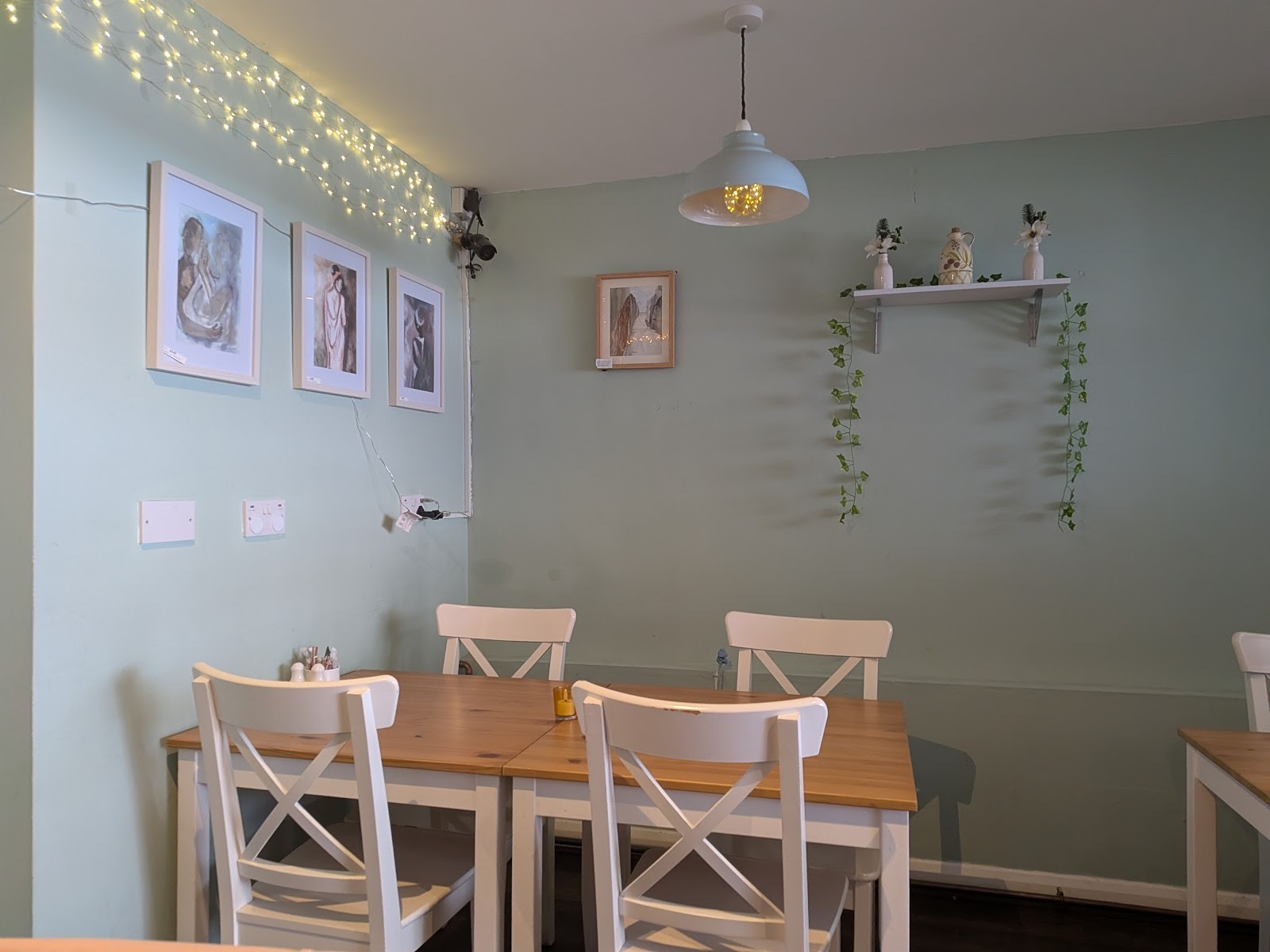 Luna's Vegan Corner: the place