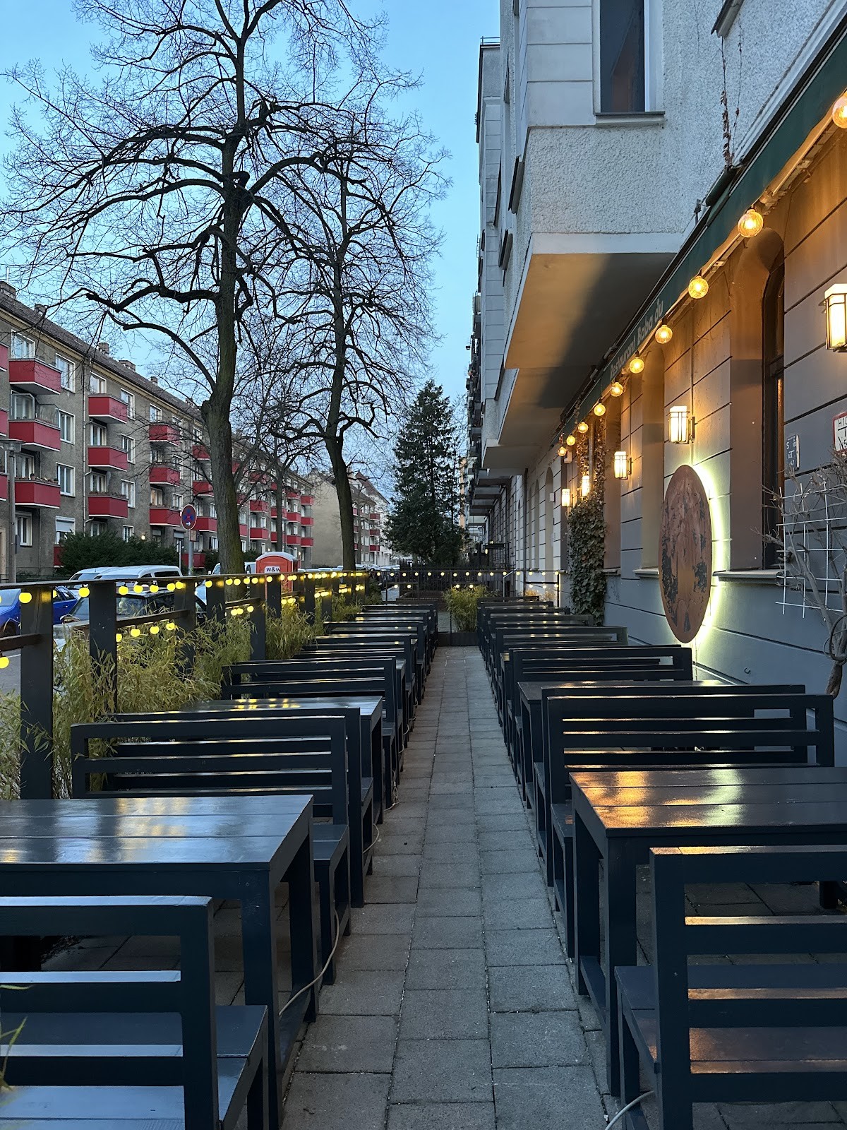 Baba đu Restaurant: the place