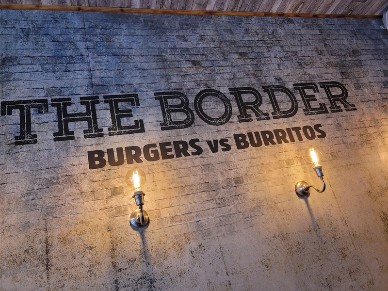 The Border Burgers vs Burritos Södermalm: photo 4