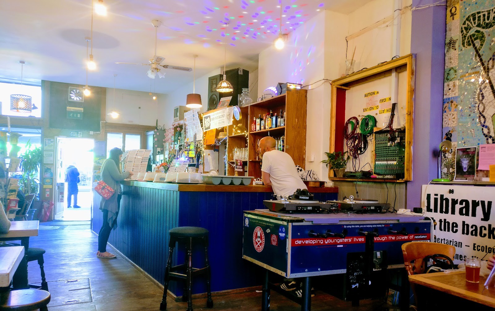The Cowley Club: the place