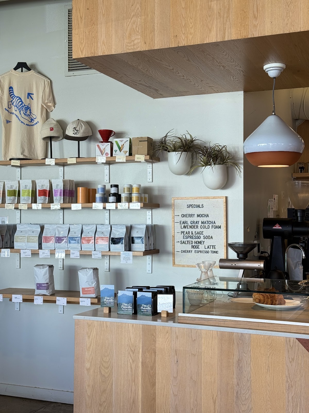 Upper Left Roasters: the place