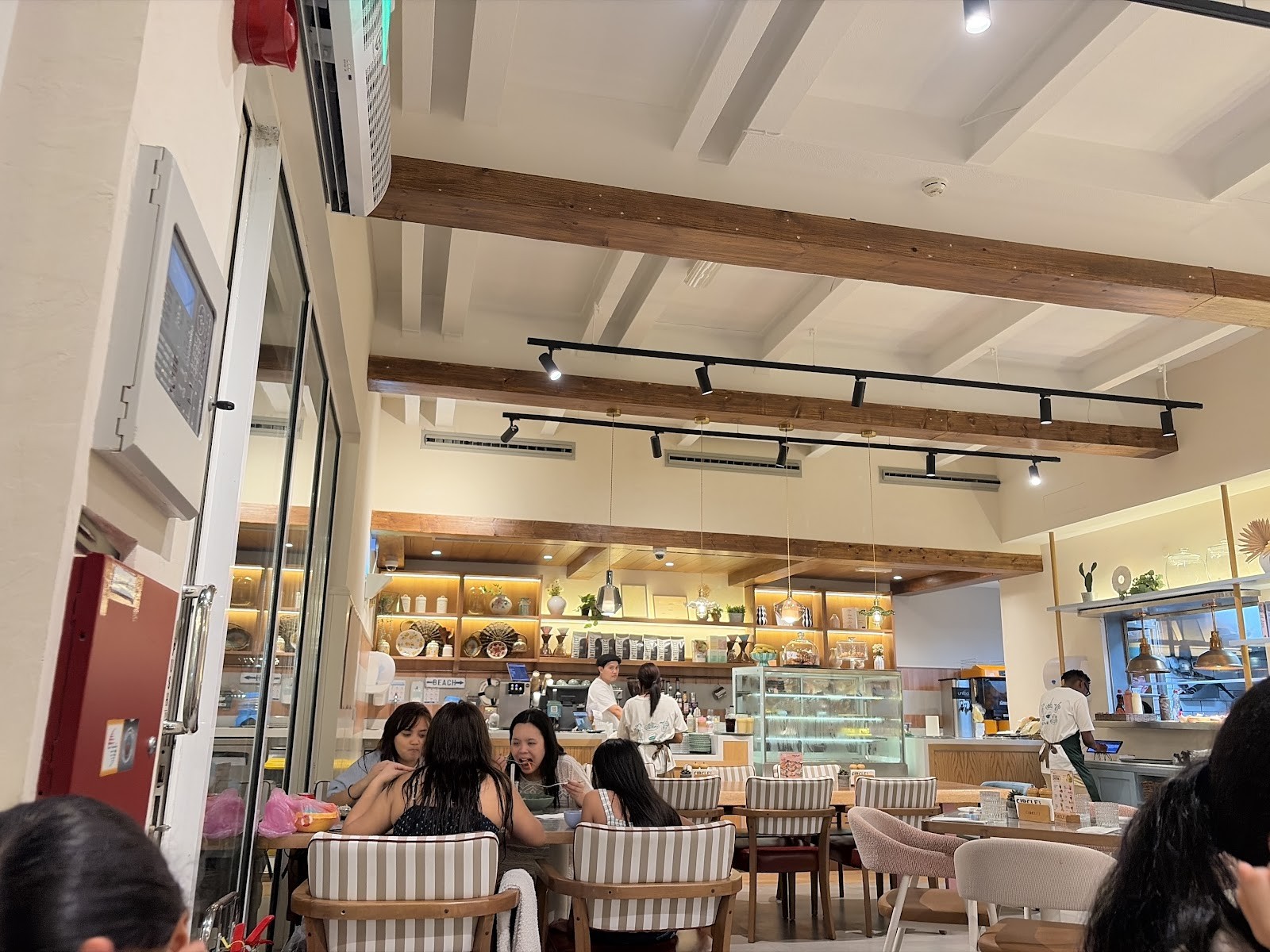 Circle Café Kite Beach: the place