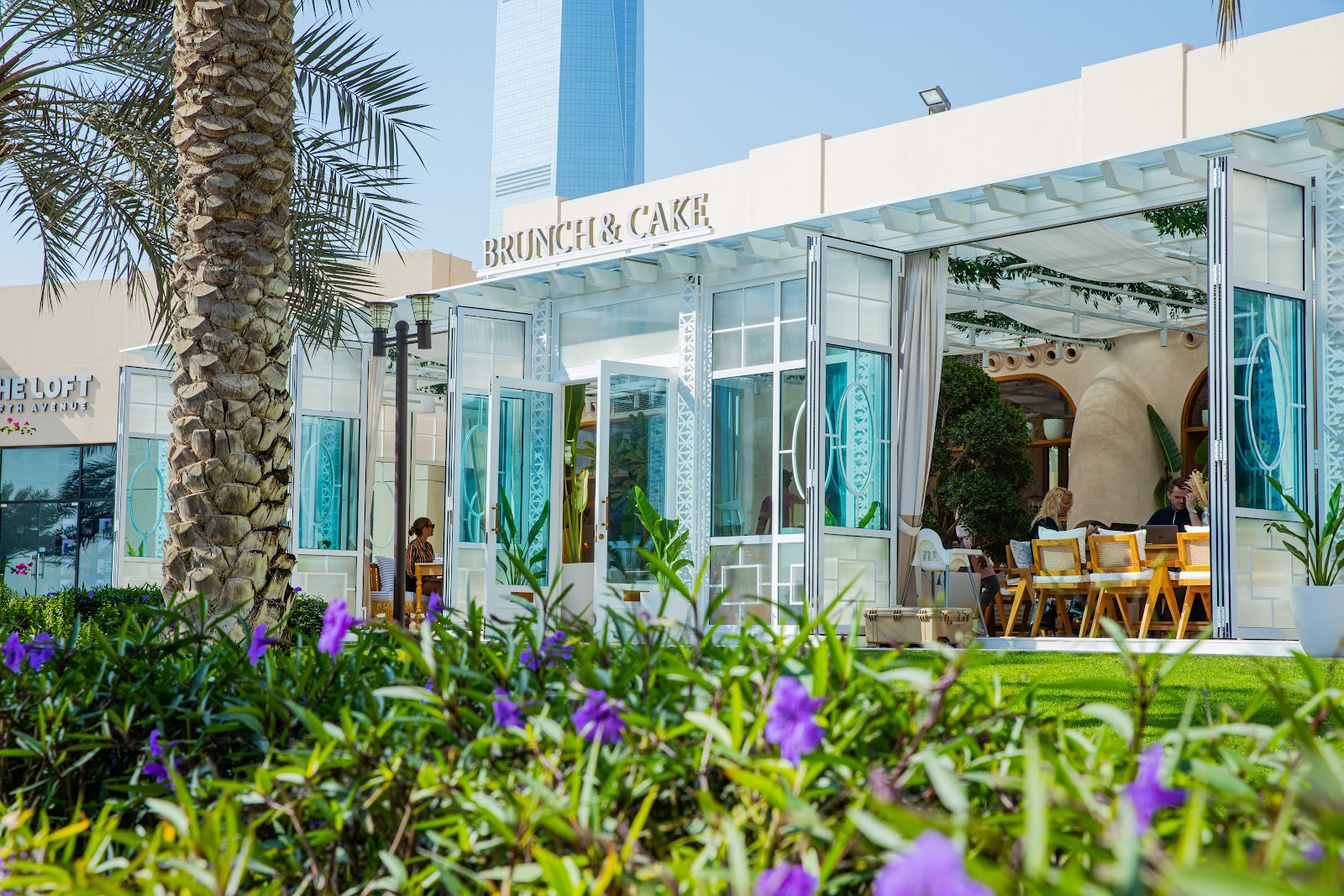Brunch & Cake Jumeirah Islands: the place
