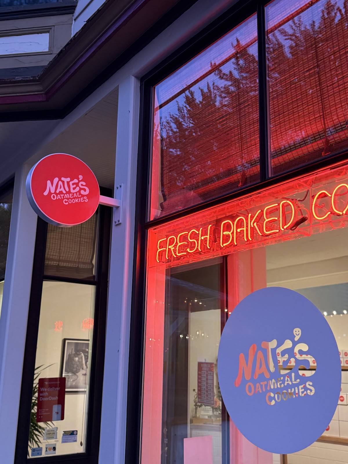 Nate's Oatmeal Cookies: the place
