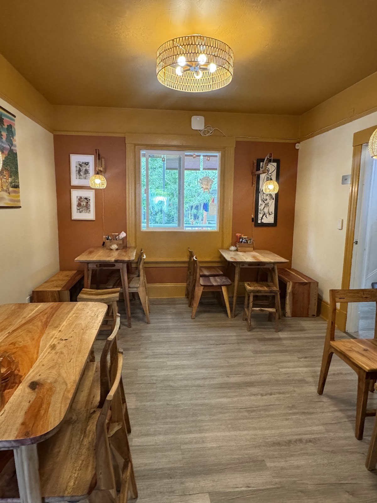 Jakarta Bistro: the place