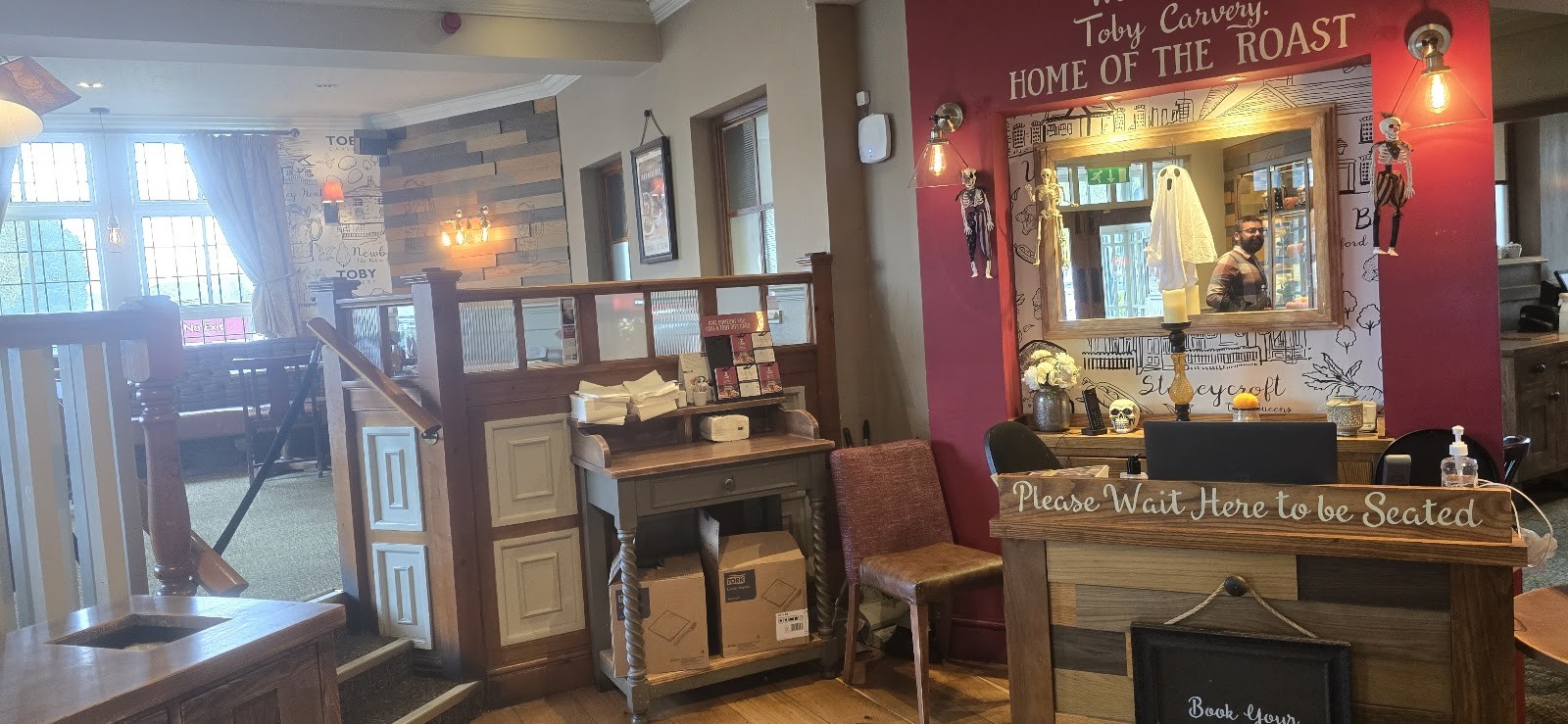 Toby Carvery Stoneycroft: the place