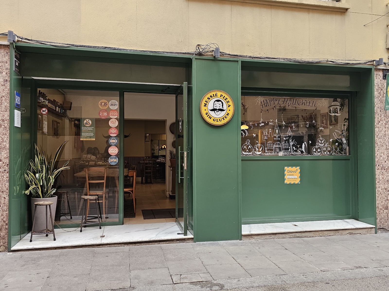 Messié Pizza Gluten Free Gràcia: the place