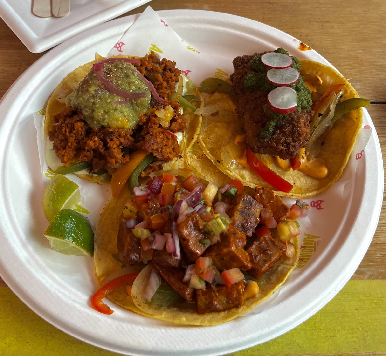 Antojitos: food & drinks