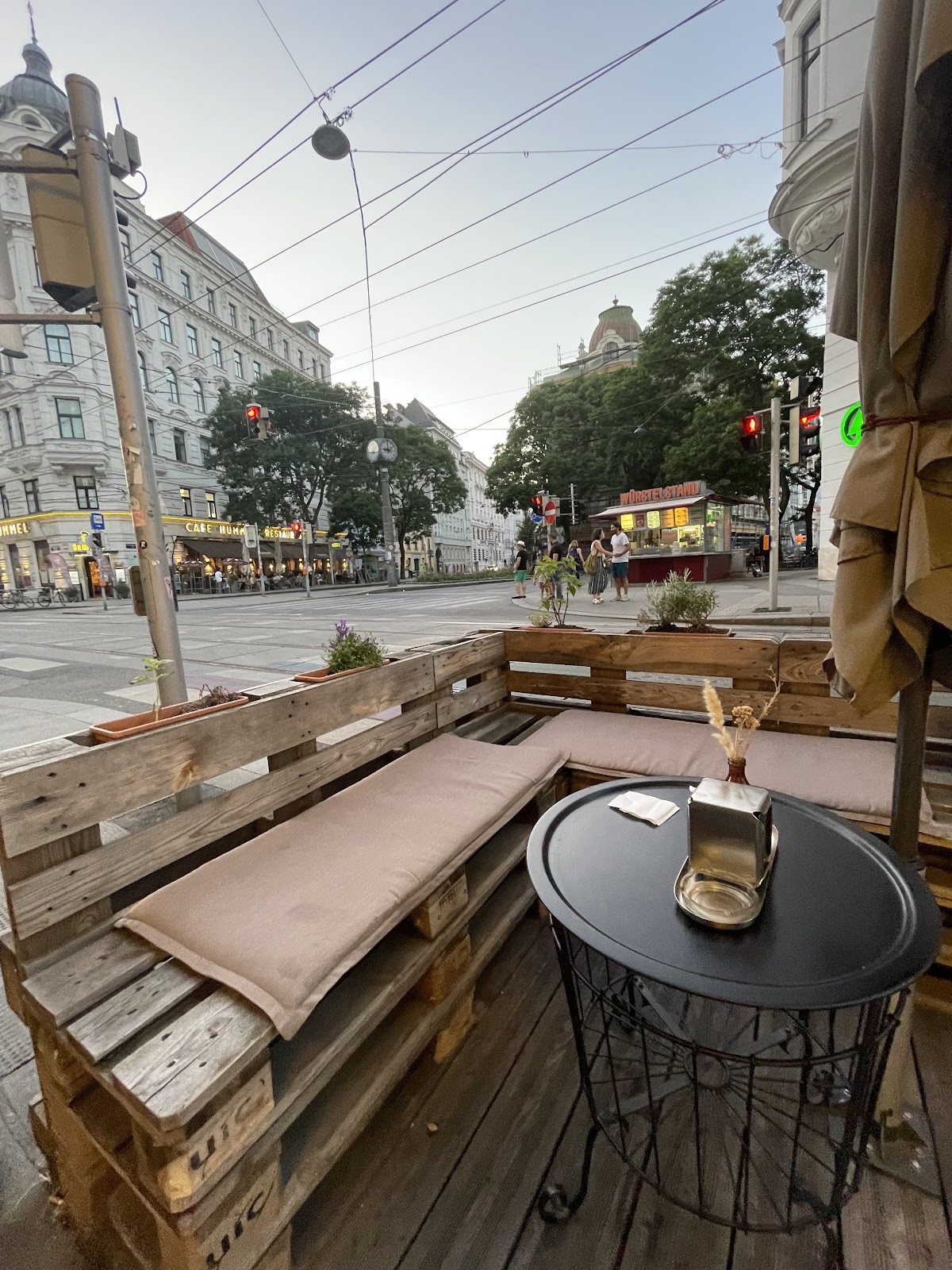 Zuckero 1080: the place