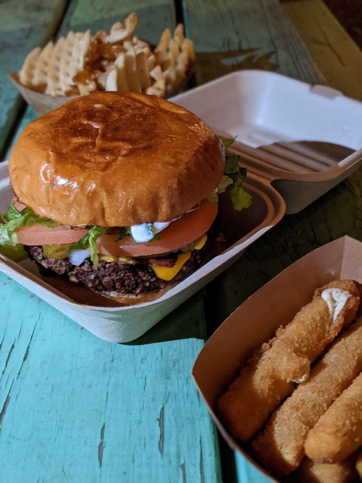 Revolution Vegan Kitchen: food & drinks