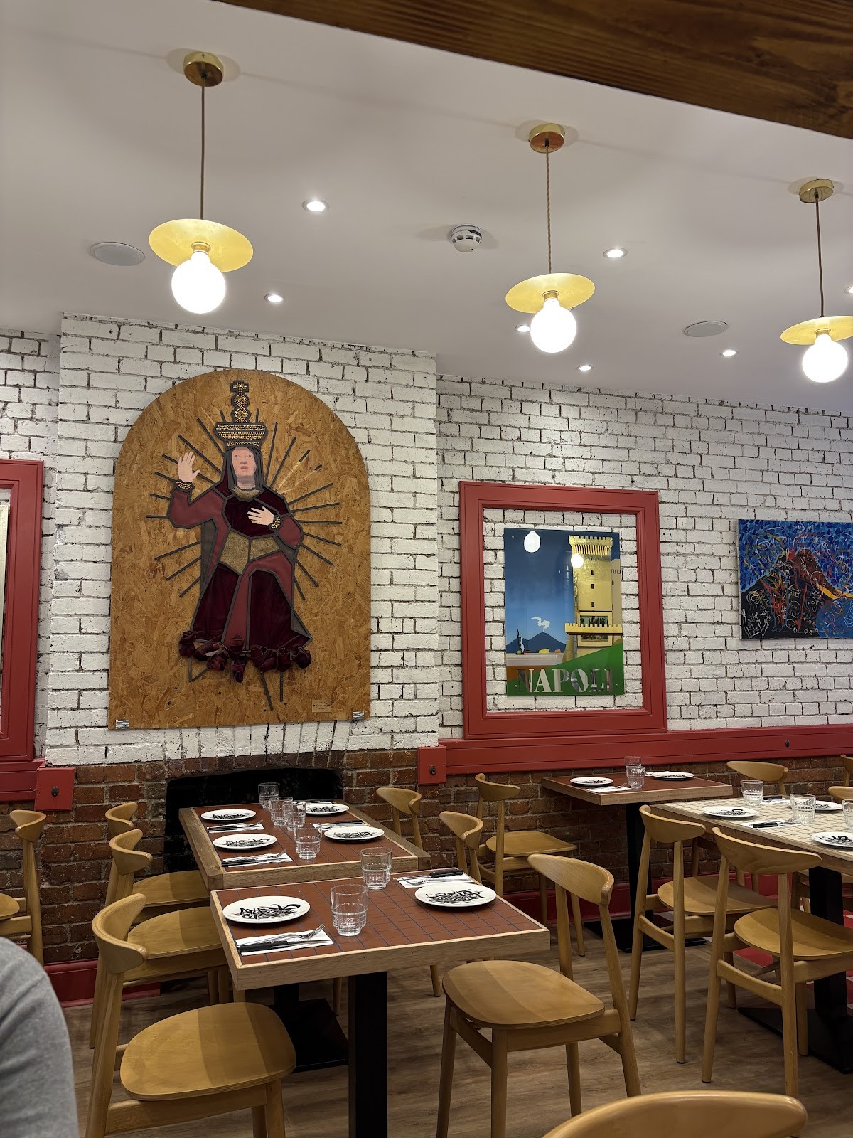 Santa Maria Pizzeria Ealing: the place