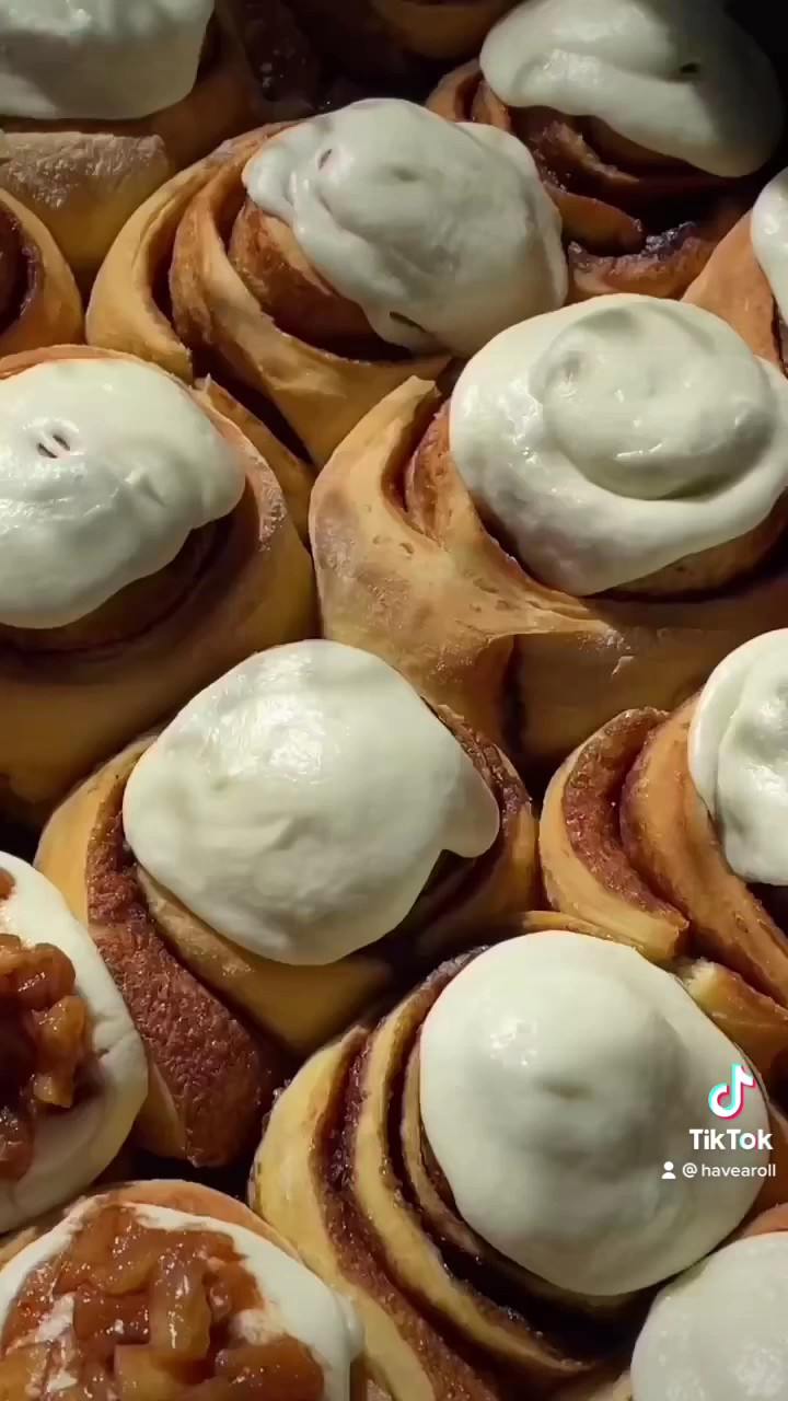 Have a Roll: food & drinks