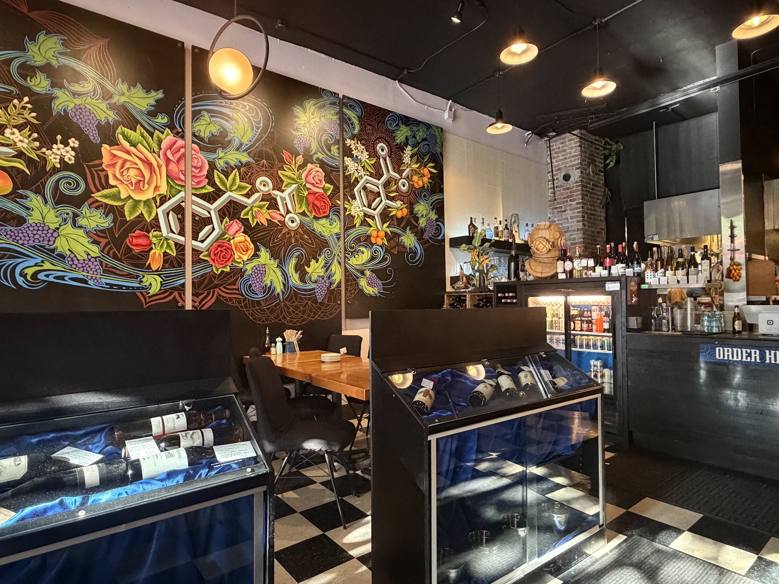 Esters Enoteca: the place