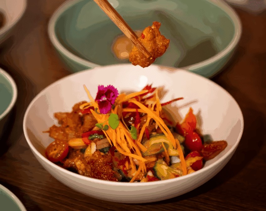 Khu Khu Eatery - Ponsonby Branch: food & drinks