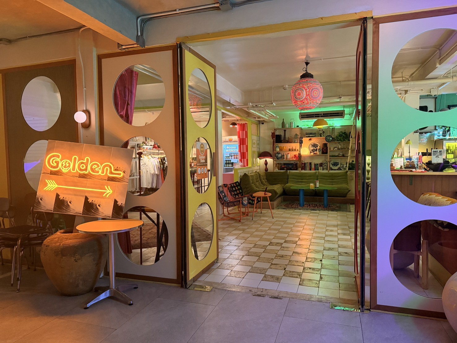 Golden State Vegan Restaurant: the place