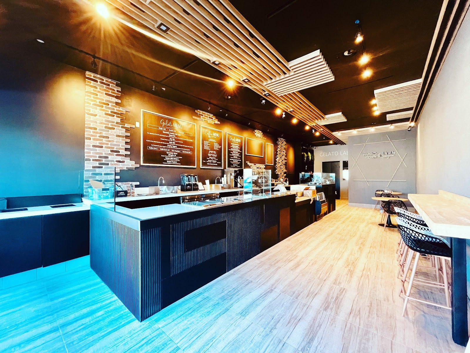 Tang and Java: the place