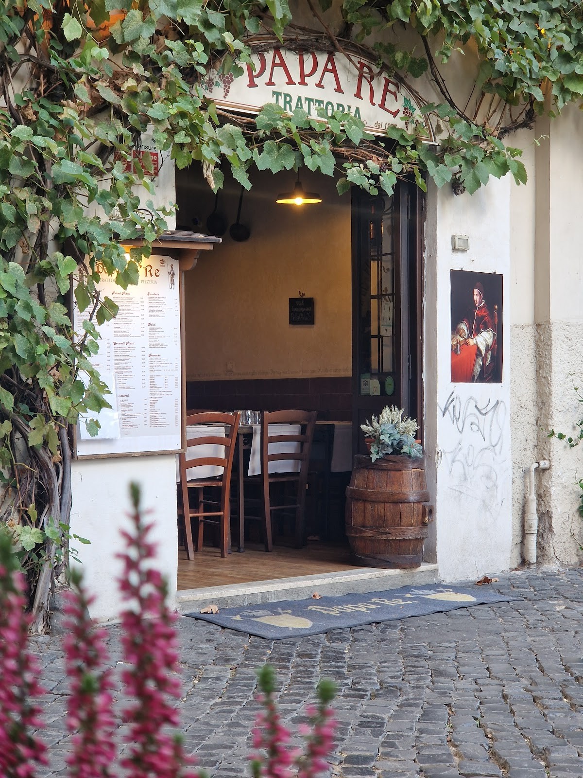 Papa Re - Trastevere: the place