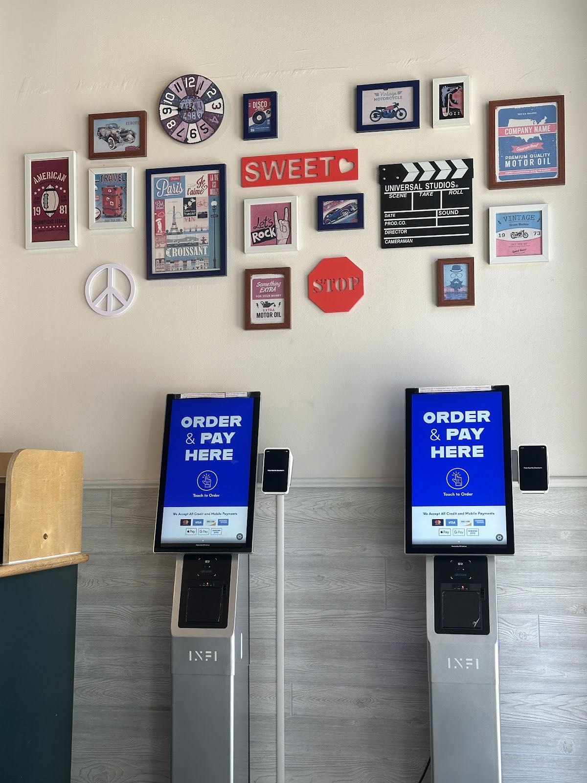 Poke Burrito South Loop: the place