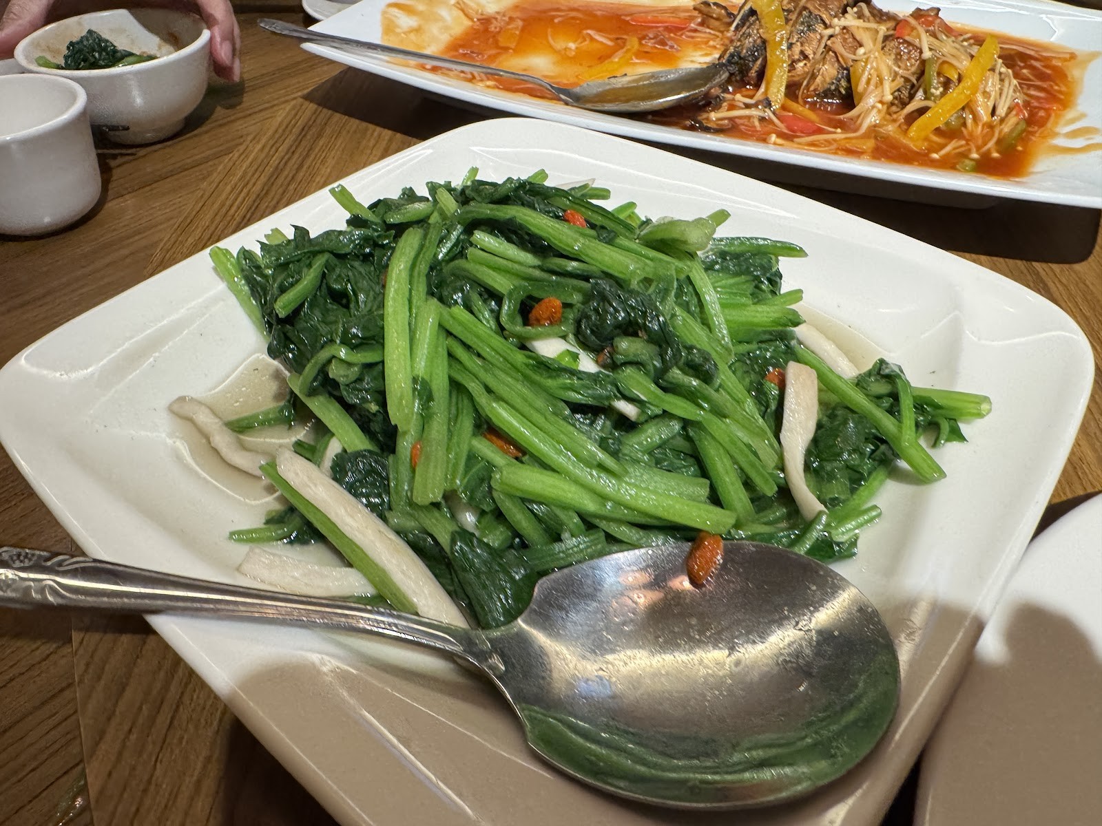 Hui Tien Vegetarianism: food & drinks