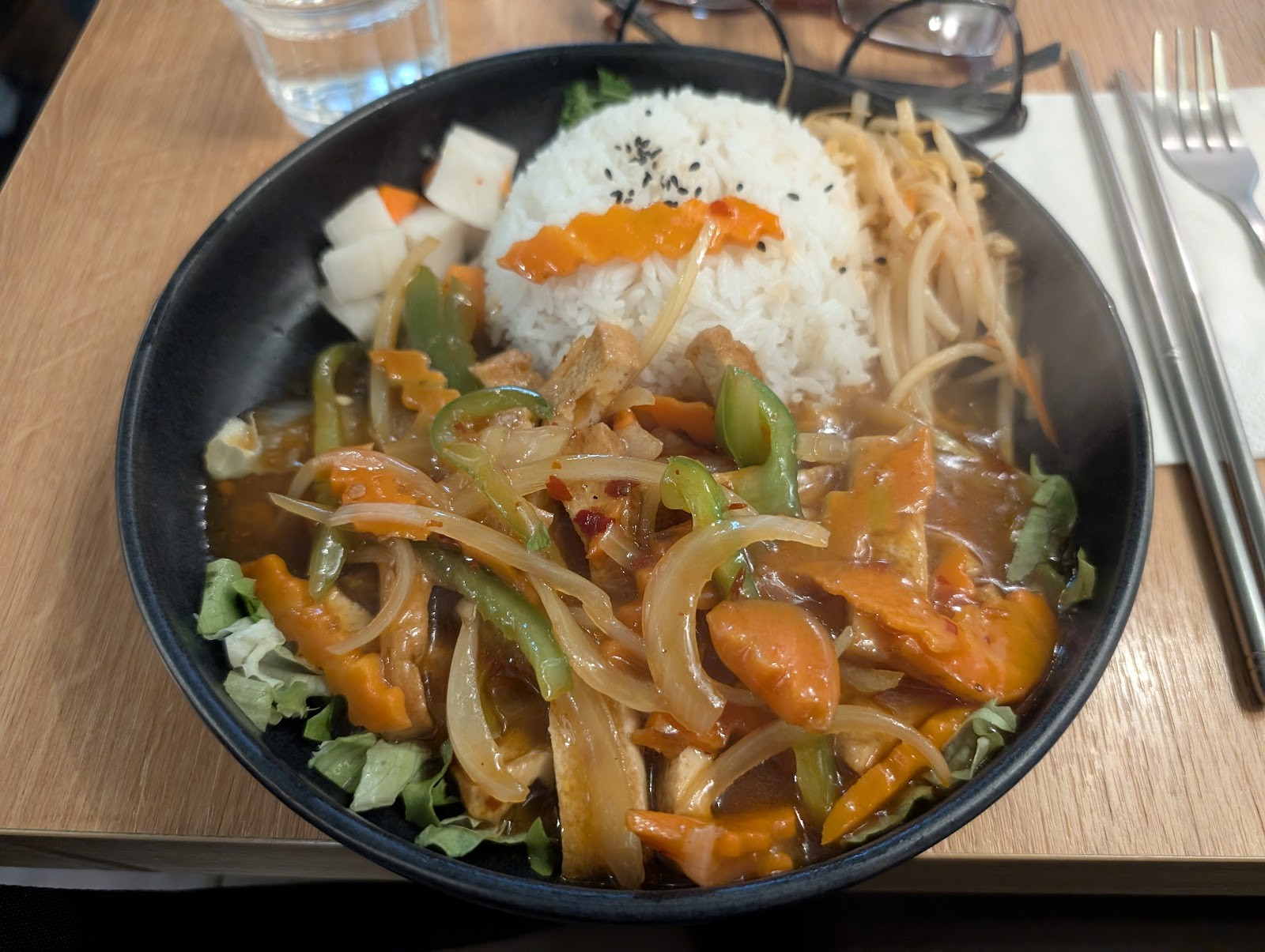 Cantine de lotus: food & drinks