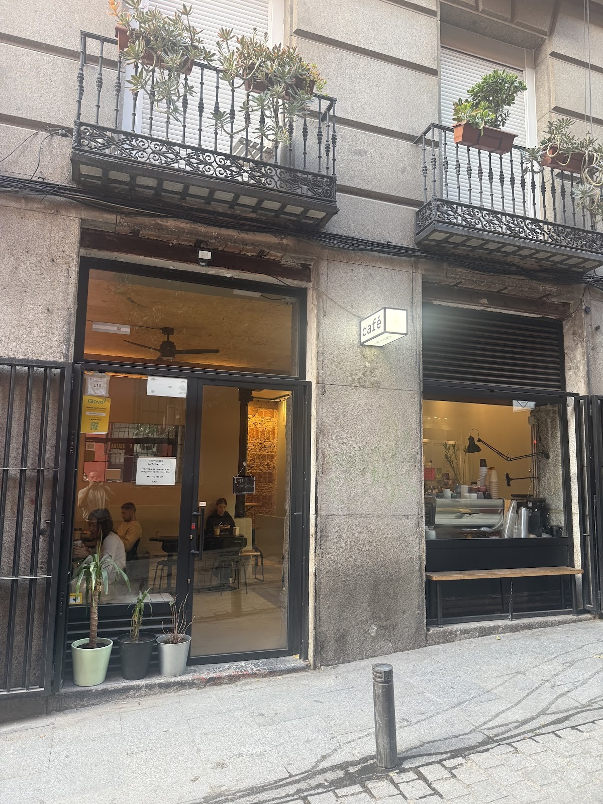 Dale Café: the place