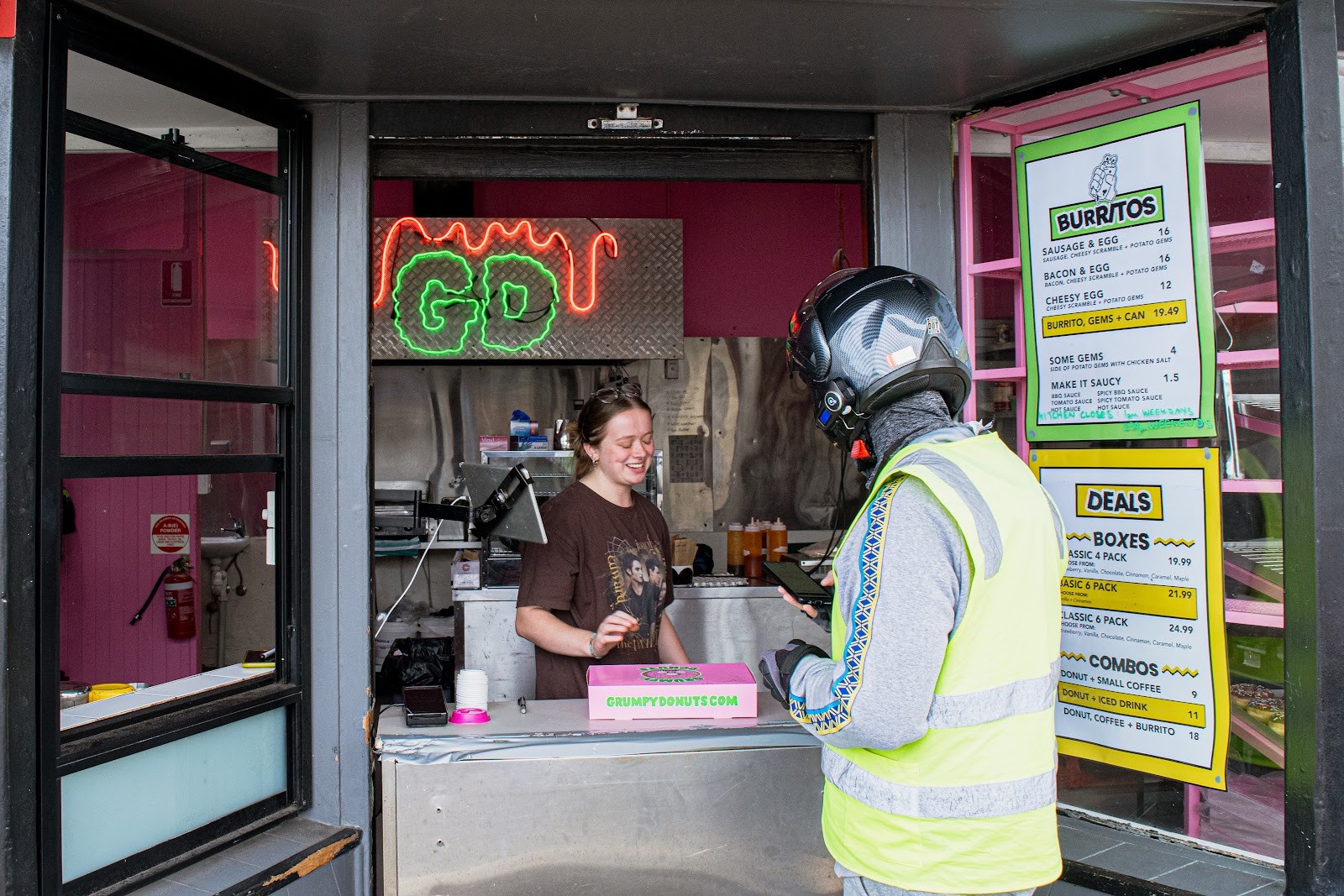 Grumpy Donuts: the place