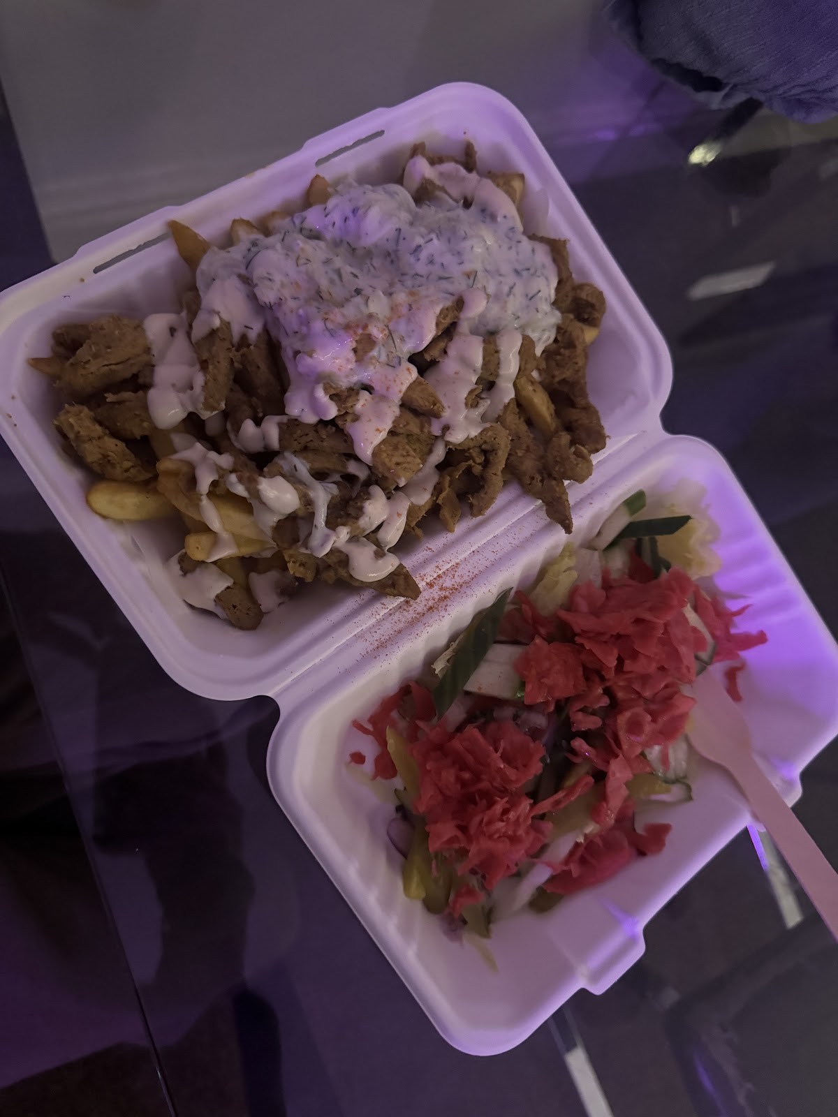 Vegan Falafel Munch UK: food & drinks