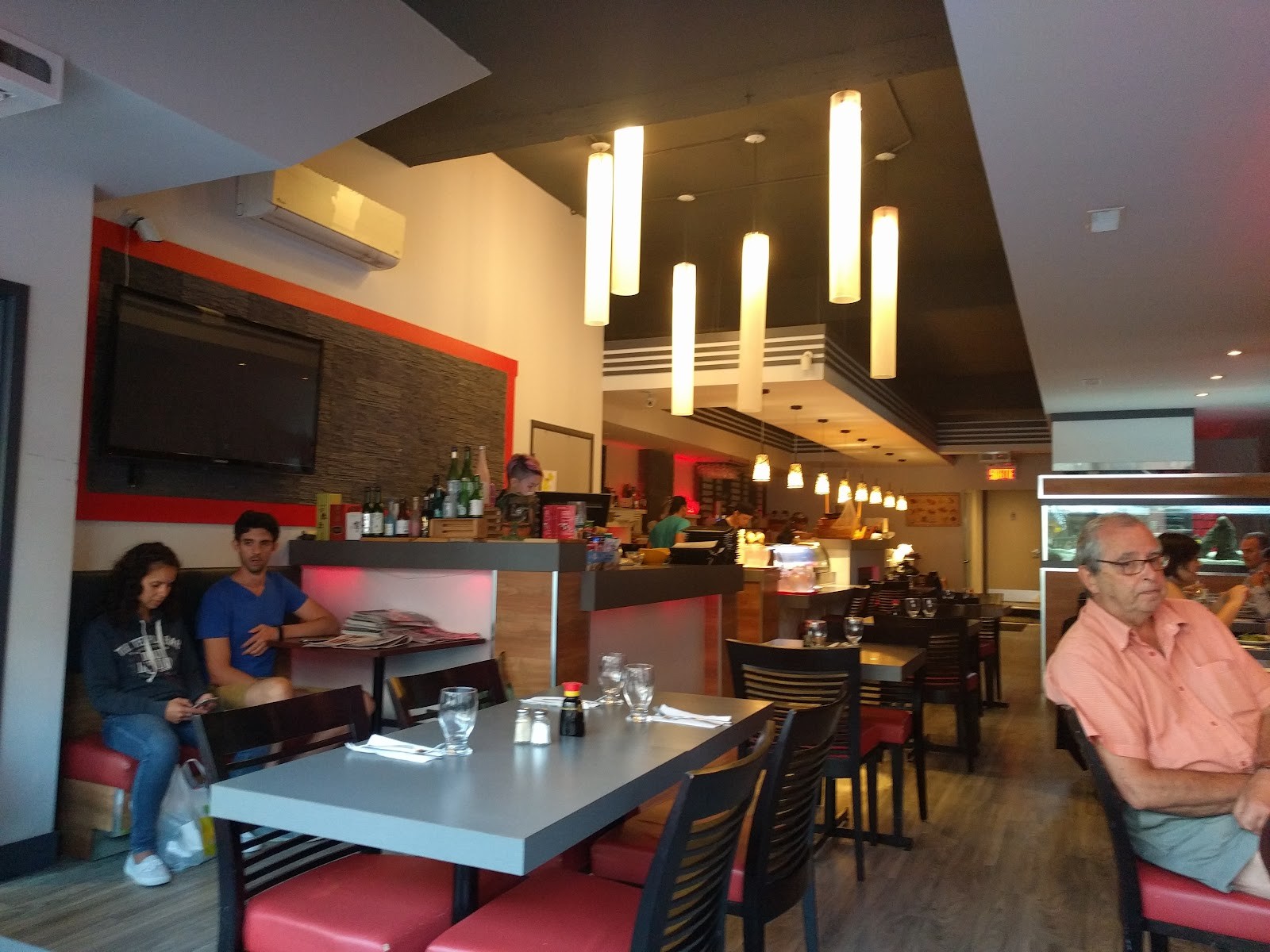 Tori Tora Sushi: the place