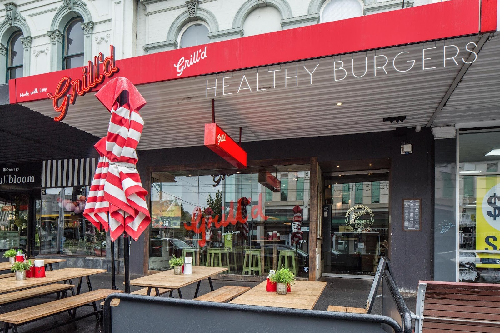 Grill'd: the place