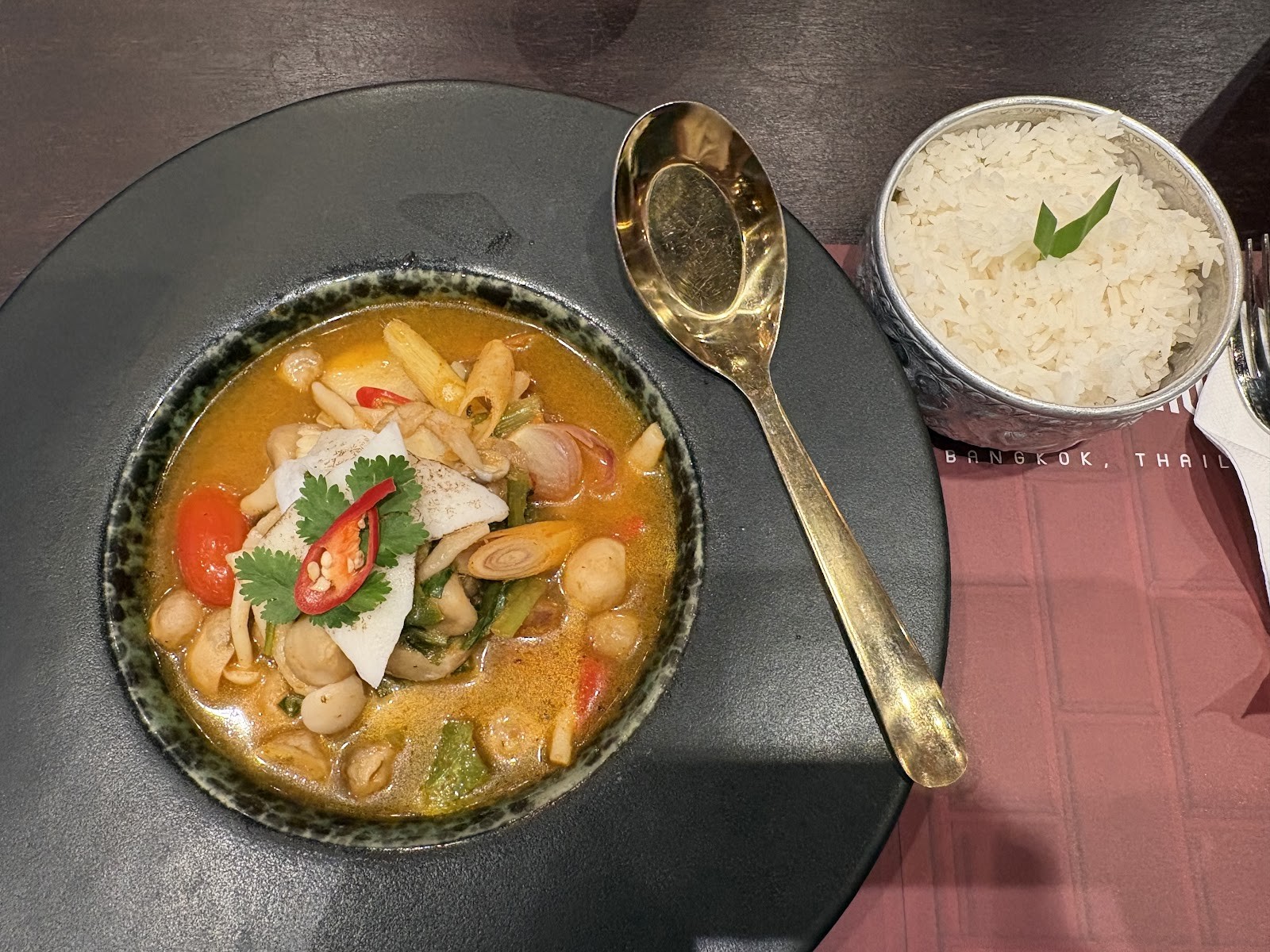 Vegan Pranakhon- Khaosan Road วีแกนพระนคร- ถนนข้าวสาร: food & drinks