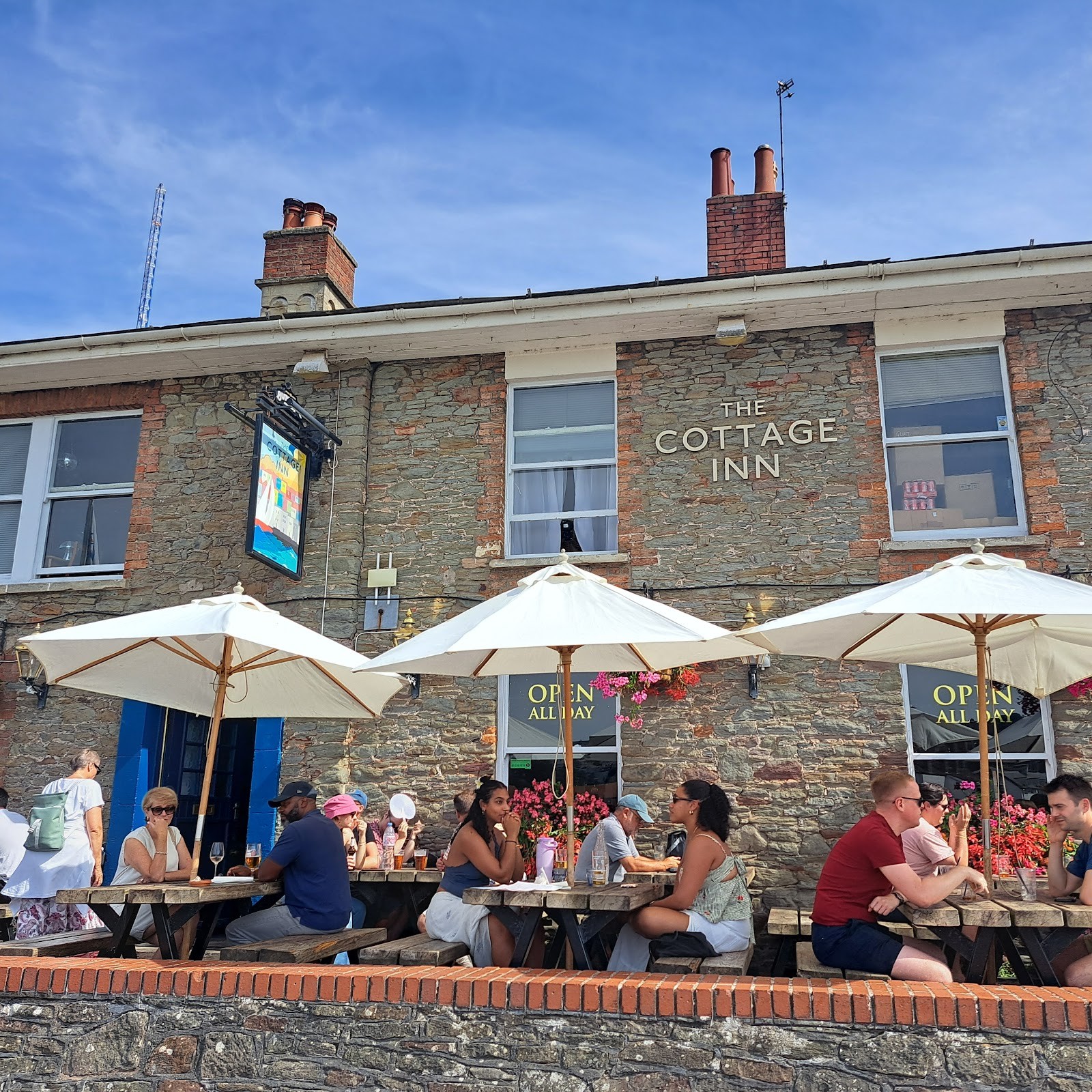 The Cottage Inn, Bristol: the place
