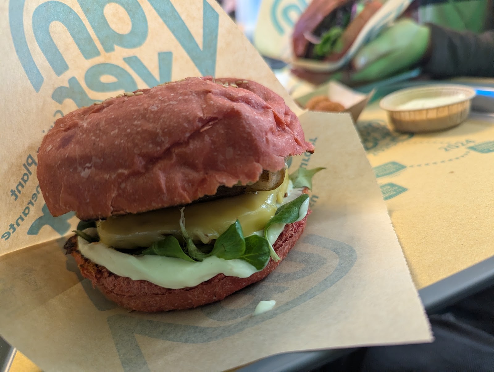 Van Ver Burger Food Truck: food & drinks