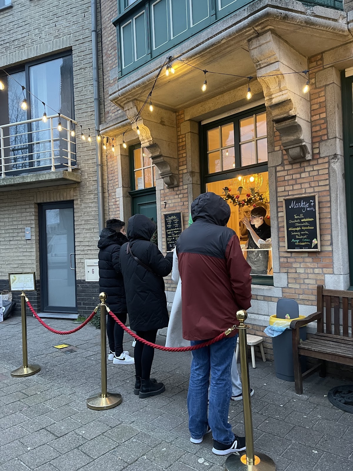 Marktje 7: the place