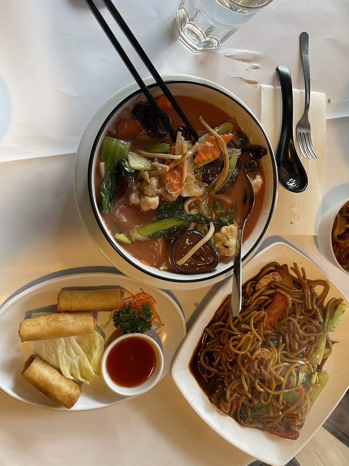 VegieHut 老地方: food & drinks